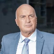 Gratulation an Frank #Poll, den neuen Sprecher des @AfD-KV #Euskirchen.  Auch an meinen Stellvertreter-Kollegen Dr. Lothar Bleeker sowie  Schatzmeisterin M. Dahlem & die Beisitzer M. Linden, B. Lübke, H. Zirke und  D.