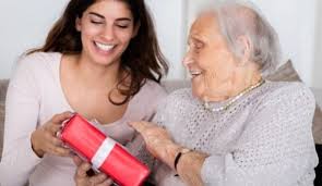 Agoralude Jeux Pour Personnes Agees En Animation Et Stimulation En 2020 Jeux Pour Personnes Agees Personnes Agees Mini Jeux