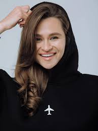 Толстовка черная женская утепленная