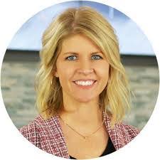 Amy Abramson's Instagram, Twitter & Facebook