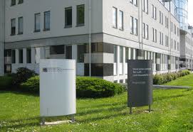 300 m 53227 bonn (oberkassel) kelleranteil, zentralheizung 1.060 € kaltmiete zzgl. Datei 2016 05 01 Bonn Beuel Oberkassel Heinrich Konen Strasse 1 03 Jpg Wikipedia