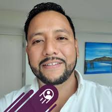 Nicaragua ha tenido formidables narradores deportivos como Sucre Frech,  Julio "El Porteño" Jarquín, Evelio Areas y Armando Provedor, pero es René  Cárdenas, quien ha alcanzado el más alto nivel. Durante más de