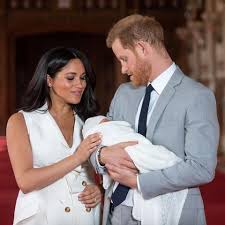 It's been a while since fans of meghan markle and prince harry have gotten to see their adorable son, archie. Baby Archie Meghan Harry Gala De