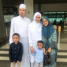Sang habib ternyata punya syarat sebelum menikah. 2 Permintaan Kartika Putri Sebelum Menikah Dengan Habib Usman Matamata Com