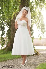 Check spelling or type a new query. Das Perfekte Brautkleid Welche Form Passt Zu Mir