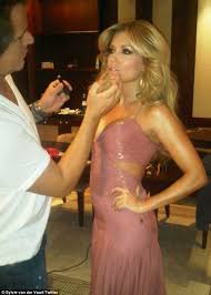 Click to enlarge sylvie van der vaart was seen at the world premiere of project natal for xbox 360 in los angeles, california on june 13, 2010 and she literally knocked them dead. Sylvie Van Der Vaart Shows Off Her Extra Ordinary Lifestyle On Twitter Daily Mail Online