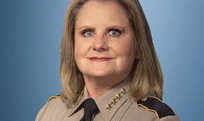 EDIT......I just think it's not too much to ask, can our law enforcement do  more than enforce law. Can they follow the law, and not be rude when  someone reminds them they're