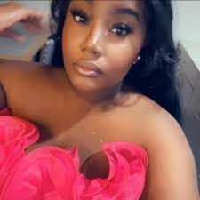 Cassandra Payton's Instagram, Twitter & Facebook