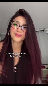 Elsa Rosado's Instagram, Twitter & Facebook