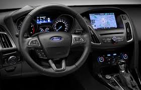 Descubre como tener tu ford más conectado con el sistema de navegación ford sync. Noul Ford Focus Ford Focus Review