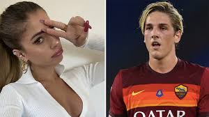 Nicolo zaniolo (tattoo by supernova pes2020) link: Chiara Nasti And Nicolo Zaniolo Said Goodbye Curler Ruetir