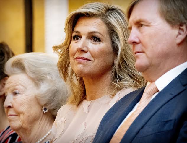Paleisruzie in 2001 tussen Beatrix en Willem-Alexander over Máxima | Het  Parool