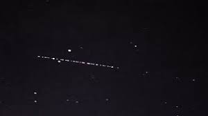 Starlink — глобальная спутниковая система, разворачиваемая компанией spacex для обеспечения высокоскоростным широкополосным доступом в интернет в местах. Starlink Spacex Sputnikovaya Set
