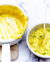 Sauce Bearnaise Pour 6 Personnes Recettes Elle A Table Recette Sauce Bearnaise Recettes De Cuisine Recette