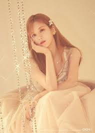 Find and save images from the park chorong | apink | 박초롱 | collection by nauvdla (nauvdla) on we heart it, your everyday app to get lost in what you love. Vtwoki8acvsum