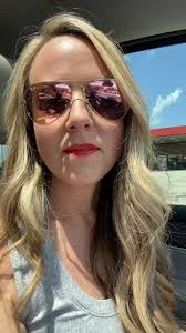 Lunch is just a click away! Grab your favorites with McDonald's Mobile  Order & Pay app. It is simple, convenient, and when you pick up your food,  you don't even have to