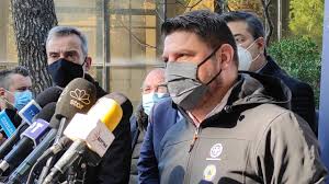 Γγ δημοσιασ ταξησ κωνσταντίνος τσουβάλας. Xardalias Apo 8essalonikh Den Ti8etai 8ema Aysthropoihshs Metrwn Cnn Gr