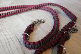 Mit diesem set lassen sich schöne leinen aus paracord flechten. 26 Paracord Hundeleine Ideen Paracord Hundeleine Paracord Hundeleine