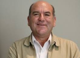 la administración y los colaboradores del Club Los Ángeles, nuestras  sinceras condolencias a la Familia de quien en vida fue Dr. Fidel Ramírez  Prado Presidente Fundador de la Universidad Alas Peruanas y