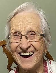 Eric Cashen's Instagram, Twitter & Facebook