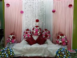 Untuk buat bunga ni, saya lebih prefer kertas tisu sebab jenis kertas yang lebih keras dan bunga tak mudah kemek. Diy Pelamin Bunga Hiasan Dr Kertas Naoracrepe Flowers Facebook