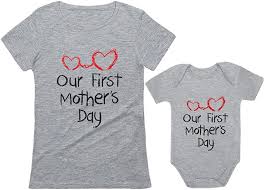 Choose from a great selection of first mother's day presents like custom photo frames, personalized coffee mugs, stylish jewelry, and much more. Amazon Com Our First Mother S Day Outfit For Mom Baby Matching Set Bodysuit Women Shirt Clothing