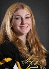 Lauren Sauve's Instagram, Twitter & Facebook