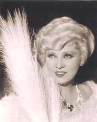 Mae West🌹🌹🌹 (August 17, 1892-November 22, 1980,age 88) Height: 5' (1.52  m) Mae West was born 1892 in Queens, New York, to "Battling Jack" West and  Matilda Doelger. She began her career