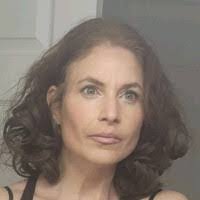 Lauren Bechtel's Instagram, Twitter & Facebook