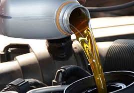 Untuk mesin lebih tua, clearance bearing lebih besar sehingga mengizinkan pemakaian oli kental untuk menjaga tekanan oli normal dan menyediakan lapisan film cukup untuk bearing. Harus Tahu Ini Waktu Tepat Ganti Oli Motor Matic