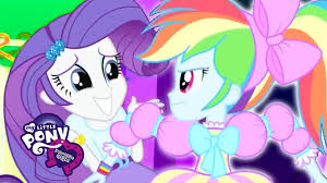 Mă pasionează muzica, grafica şi posibilităţile infinite ale internetului. My Little Pony Equestria Girls Big Night Official Music Video My Little Pony Songs Youtube