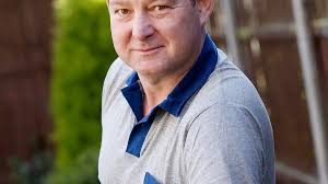 National No Smoking Day 2016: Man suffers SEVEN heart attacks and nearly  loses leg after smoking from 14