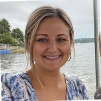 100+ profils pour “Barratt