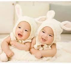 Tidak ramai sebenarnya yang dapat merasai sepasang bayi di dalam kandungan. 8 Cara Mendapatkan Anak Kembar Secara Alami Layak Anda Praktikan Theasianparent Indonesia