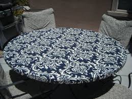 The most common round tables used in weddings and special events and the recommended table linen sizes are as follows Navy And Cream Custom Fitted Round By Brittaleighdesigns On Etsy 45 00 Perfect For Dining Alfresco Table Covers Fitted Tablecloths Fitted Table Cover