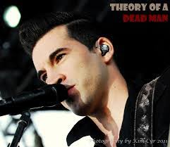 Chris Faron's Instagram, Twitter & Facebook