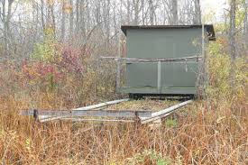 More images for how to build a duck blind » State Regs Force Hunter To Build Creative Duck Blind