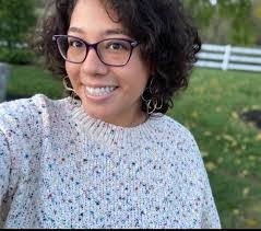 Gina Vassallo's Instagram, Twitter & Facebook