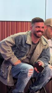 The way He sees her , is from another level 🫀❤️✨🫶🏼  #paratiiiiiiiiiiiiiiiiiiiiiiiiiiiiiii #foryoupage❤️❤️ #foryoupage❤️❤️❤️❤️  #foryoupage❤️❤️❤️❤️❤️❤️🌹🌹🌹🌹 #paratiii #paratiiiiiiii #elgordoylaflaca  ...