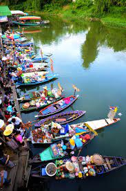 Floating Market Hatyai Thailand Thailand Floating Market Thailand Travel Floating