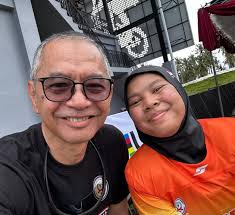 Rest In Peace Bpk Hendra Widjaja (founder @wimcyclebike) a father of Ibu Anne  Widjaja (founder @thrill_bicycle) My deepest condolences to Ibu Anne Widjaja  Sekita and family. @thrillbmx @thrillriders.id @thrillbmx_official  @wimcycle #thrillbicycle ...