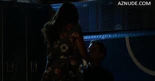 Alisha Boe Underwear hot fragment in 13 Reasons Why - UPSKIRT.TV