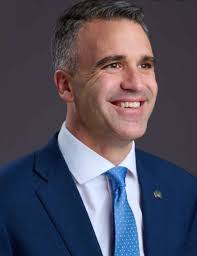 彼得·马利诺斯卡斯：80后南澳州长候选人，从超市打工到工党领袖的传奇人生！