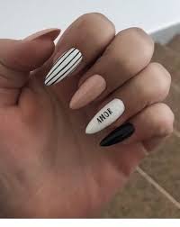 White Black And Pink Ling Nails Chicladies Uk In 2020 Trendy Nails Dream Nails Pretty Acrylic Nails
