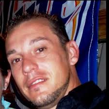 Jonathon Pierce (@ChicPierce)