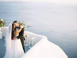 Intimate Cliff Side Wedding At Canaves Oia In Santorini Destination Wedding Venues Santorini Wedding Destination Wedding