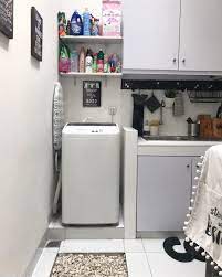 Kombinasi ini merupakan perpaduan dengan memanfaatkan ruang kosong agar lebih bermanfaat dan tidak memakan tempat. Novrida Inayah Di Instagram My Favorite Spot Masih Bnyk Yg Penasaran Air Keran Untuk Mesin Cucinya Desain Ruang Laundry Rumah Diy Desain Dapur Luar Ruangan