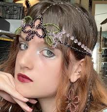 floral spring-esque headpiece🤗