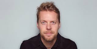 Philip Huff: 'Wat achter de voordeur gebeurt is niet privé'