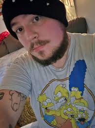 Hello everyone I am matt from west midlands uk i wondered if there anyone  around my area who want to meet up and chat i am great beliver of lego and  steam